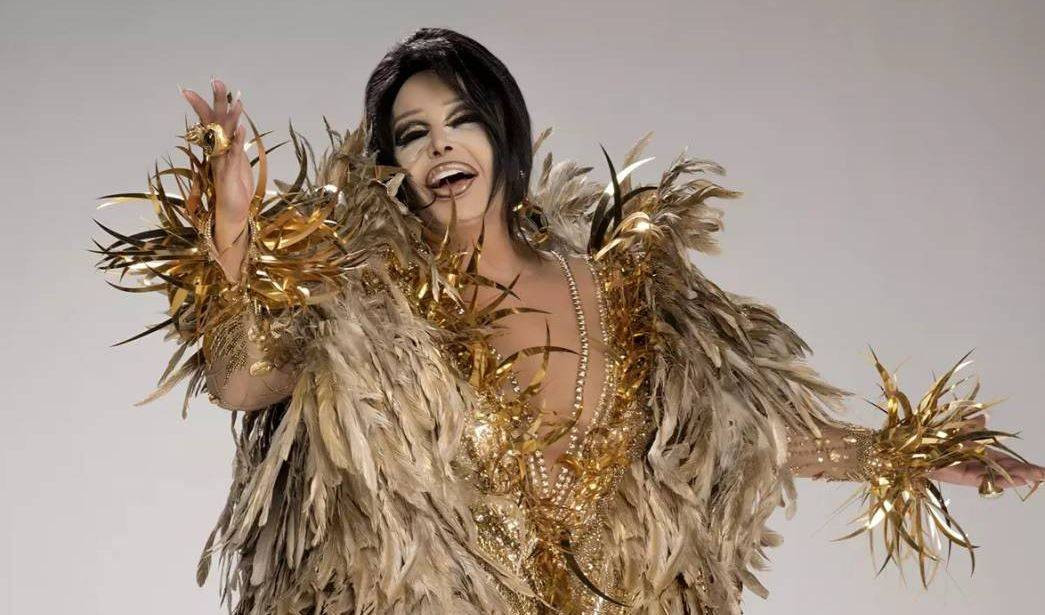 Türk Müziğinin divası Bülent Ersoy makyajsız yakalandı! Görenler tanıyamadı - Resim: 32